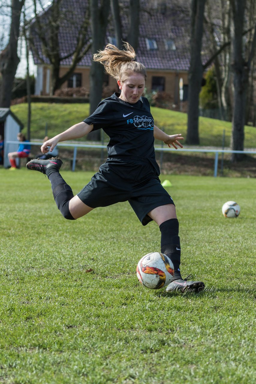 Bild 116 - C-Juniorinnen SV Steinhorst/Labenz - TSV Friedrichsberg-Busdorf : Ergebnis: 5:0